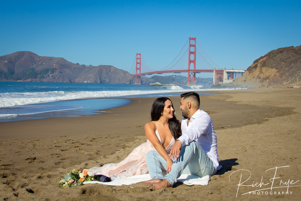 5-Best-Golden-Golden-Gate-Bridge-Engagement-Photos-Images