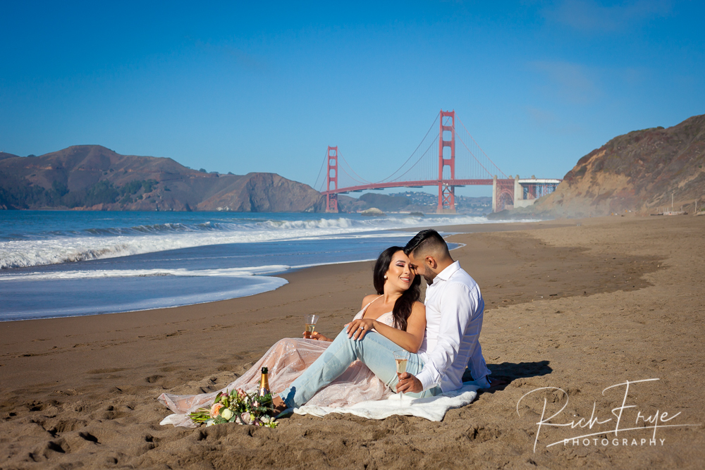 4-Views-of-the-Golden-Gate-Bridge-Engagement-Photos