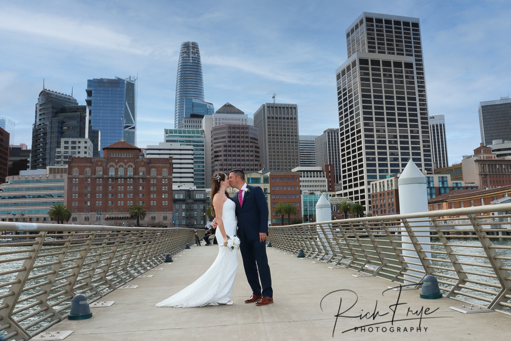 9-San-Francisco-Piers-Skyline-Wedding-Photos